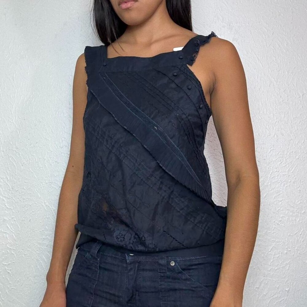 Y2k BCBG NAVY EYELET TANK TOP